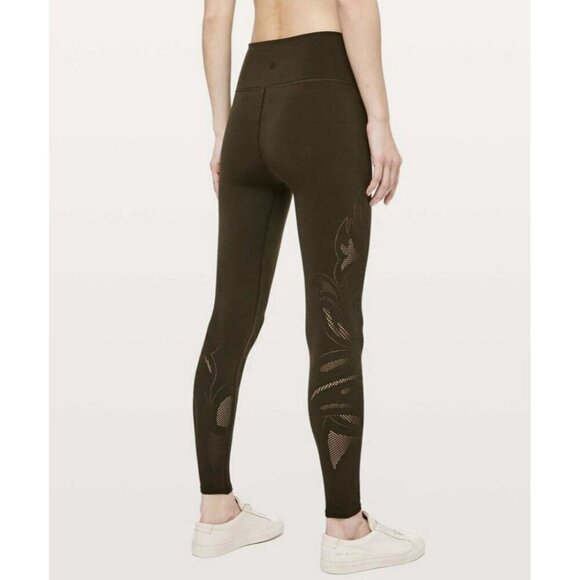 Lululemon Pants - Lululemon Reveal Tight *En Avante Dark Olive Size 6 EUC